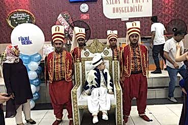 Sünnet Organizasyonu Taht ve Yeniçeri