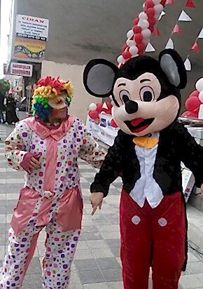 Açılış Organizasyonu Palyaço ve Maskot